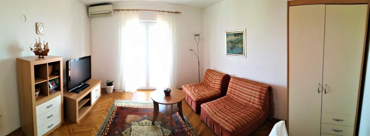 Leona Apartment Lovran Exterior foto