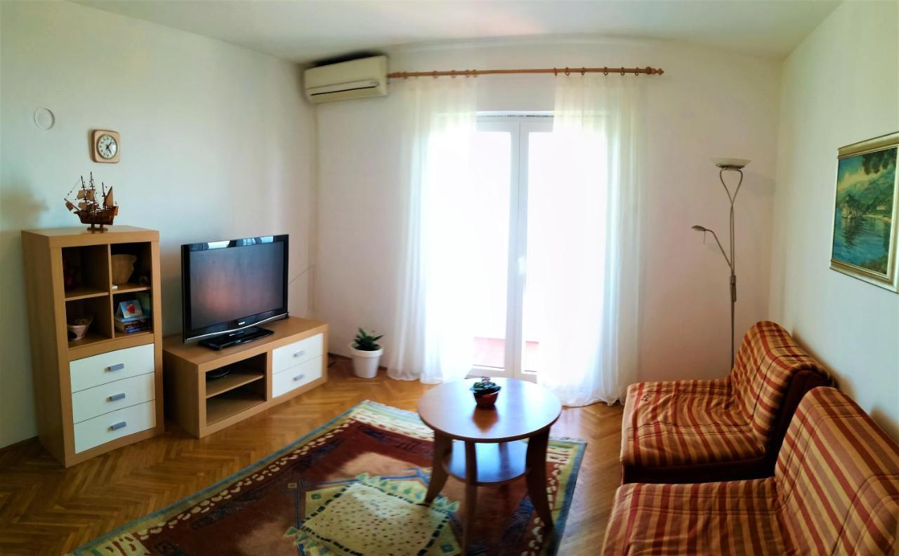 Leona Apartment Lovran Exterior foto